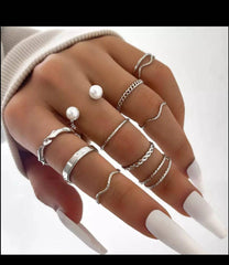 10 Pcs Trendy Golden/Silver Rings Set