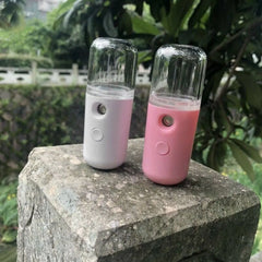 Portable Nano Water Refreshment Facial Makeup Water Mist Creat for Girls and Women Cool Summer Watering Cylinder
