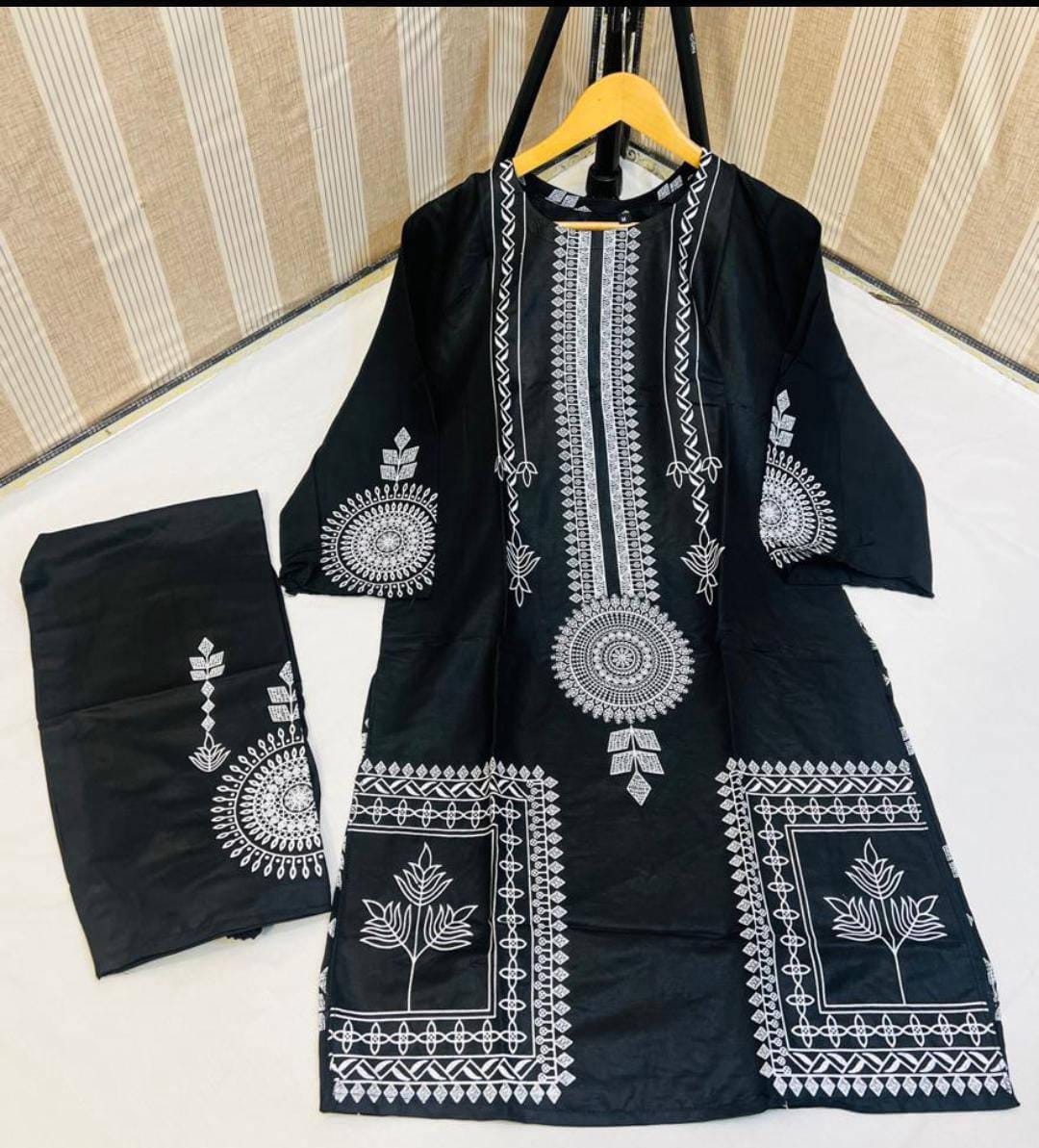 2 Pcs Women's Stitched Linen Block Printed Suit