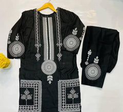 2 Pcs Women's Stitched Linen Block Printed Suit