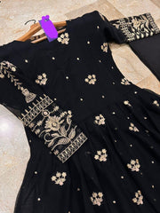 2 Pcs - Sequence Boti With Thread Zarri Work On Sleeves, Front Body Maxi With Trouser